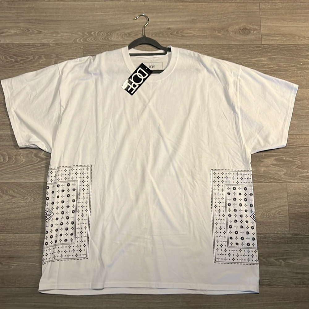 Dope men’s Tee.